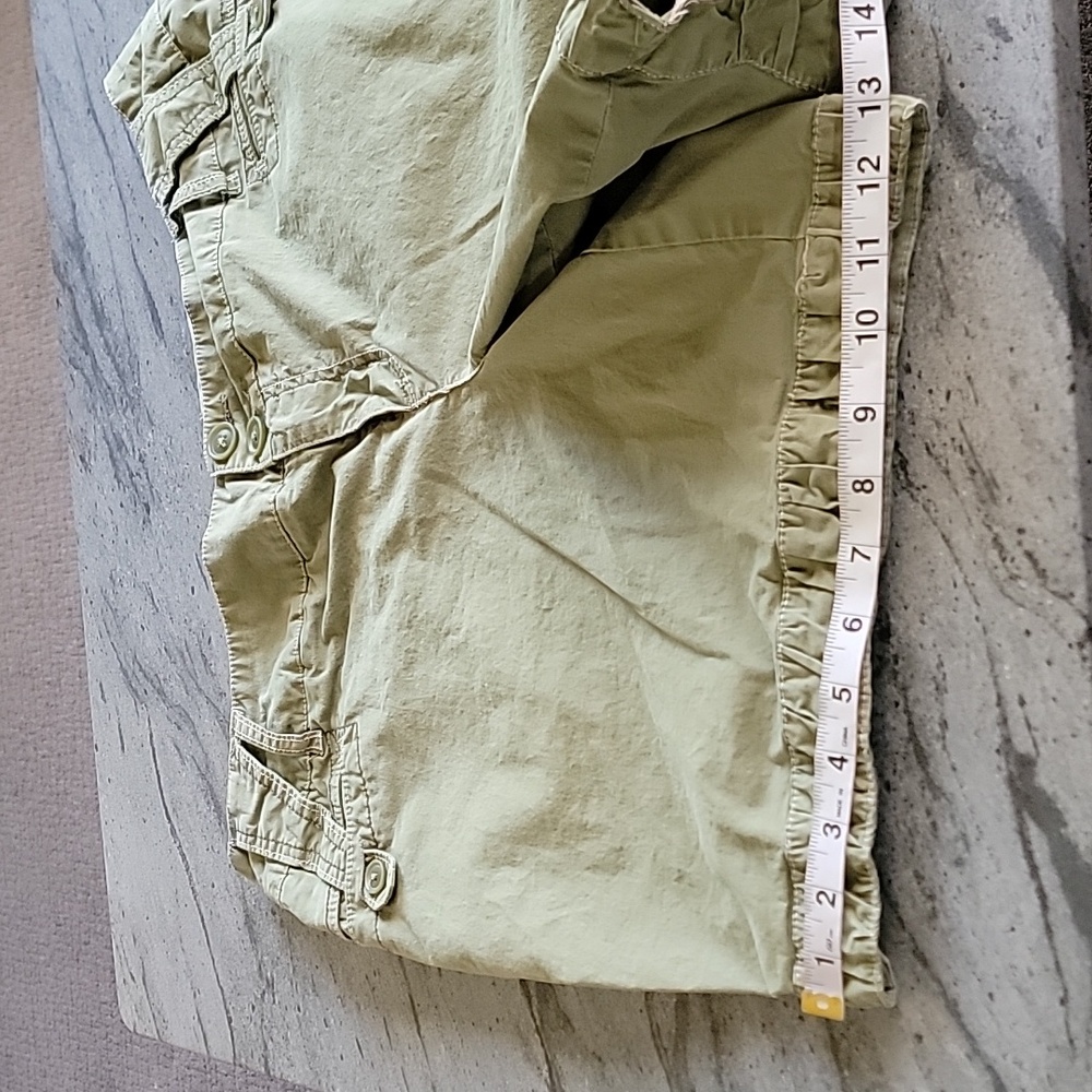LANE BRYANT Shorts w/ Stylish Belt Loop Design Green size 16 - Picture 12 of 12